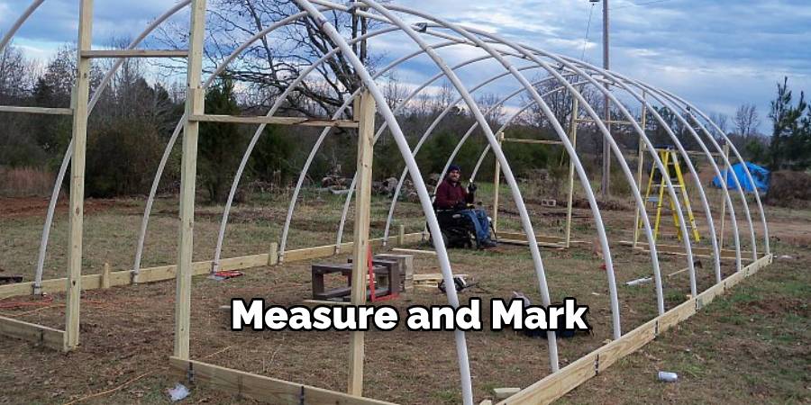 Measure and Mark